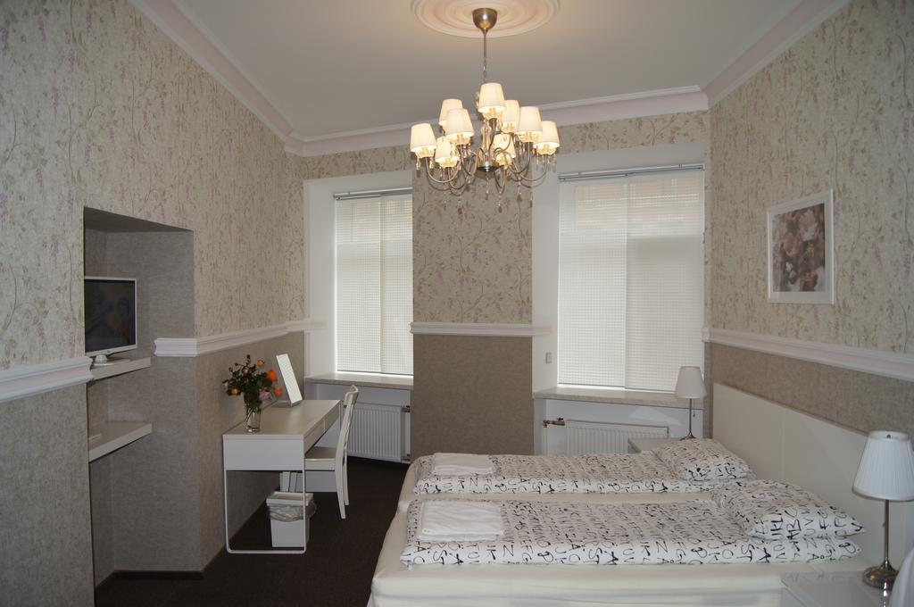 Griboedov House Bed & Breakfast Saint Petersburg Room photo